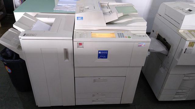 Ricoh 1075