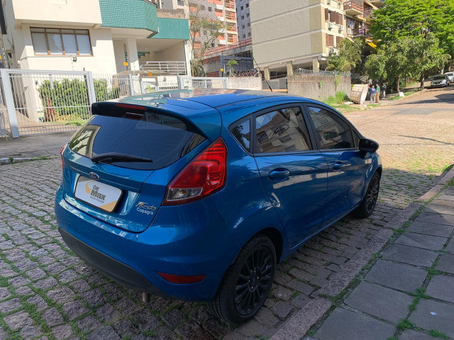 New Fiesta Baixo KM - Foto 3