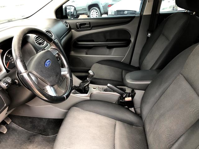 Focus 1.6 Glx 2010 - Foto 6