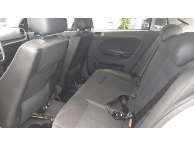 Volkswagen Gol G6 1.0 Mi Total Flex 8V 4P - Foto 8