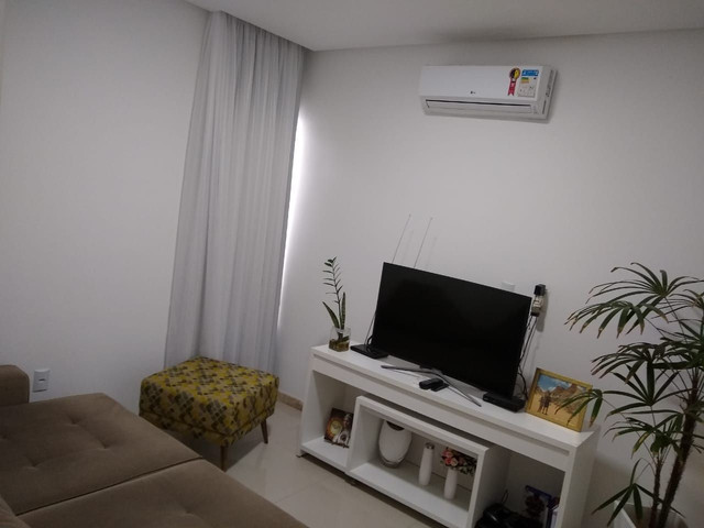 Casa em condomínio fechado, 3/4 um suíte c closet, piscina, área gourmet - Foto 6