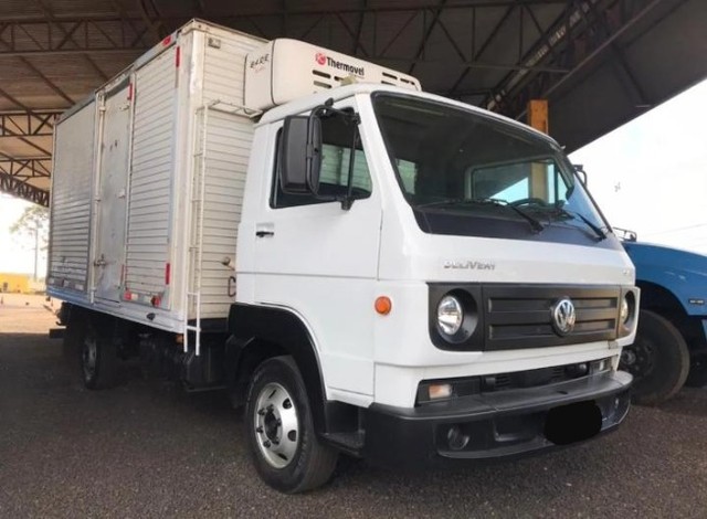 VOLKSWAGEN 5.150 DELIVIRY 2013