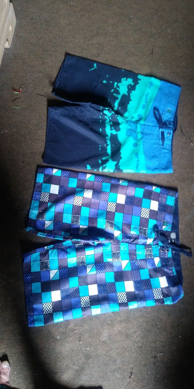 DUAS BERMUDAS NR12 E14 - Foto 3