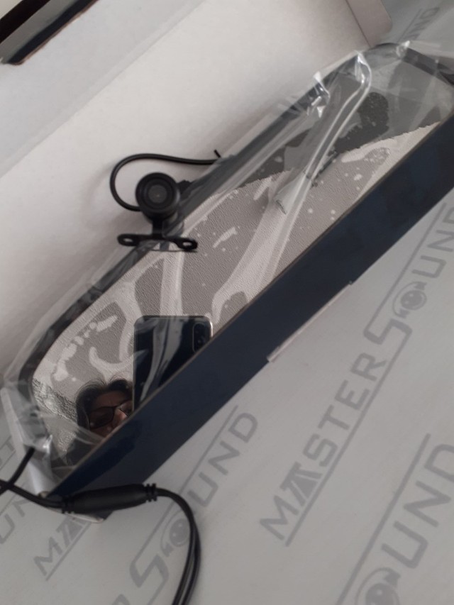 Espelho retrovisor com câmera de ré. Garantia. Novo. Instalado. 