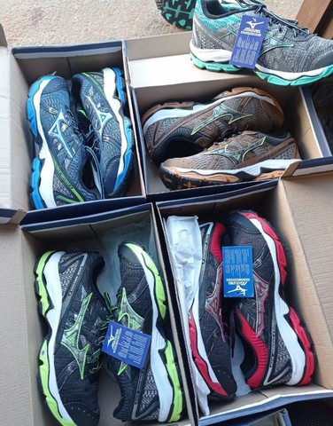 Tênis esportivo Mizuno nirvana lançamento  - Foto 2