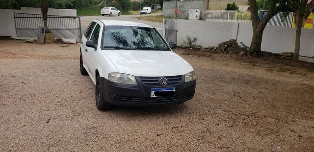 Volkswagen Gol a partir de 2006 1.6 Mi 8v 4p em Curitiba - PR