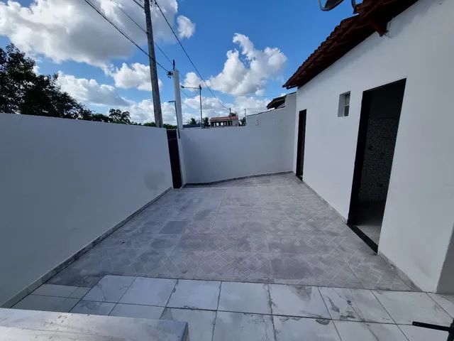 Casa de 2/4 bairro Conceição 