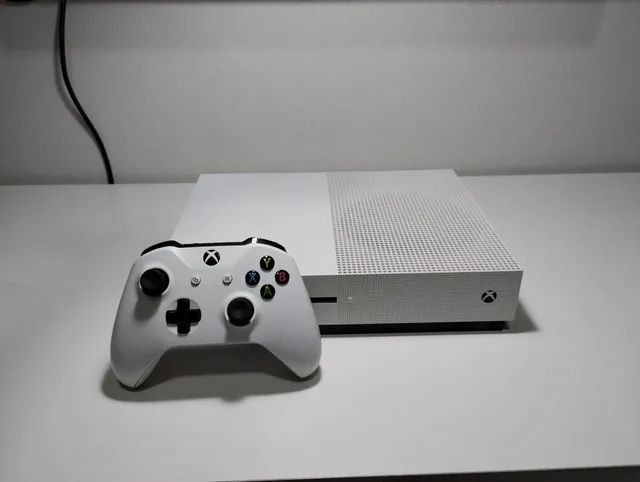 Xbox One S - 1TB - Usado - Videogames - Nova Floresta, Porto Velho