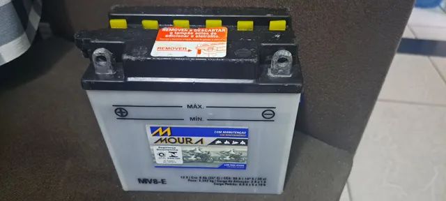 Bateria Moura 12v 8ah para moto usada