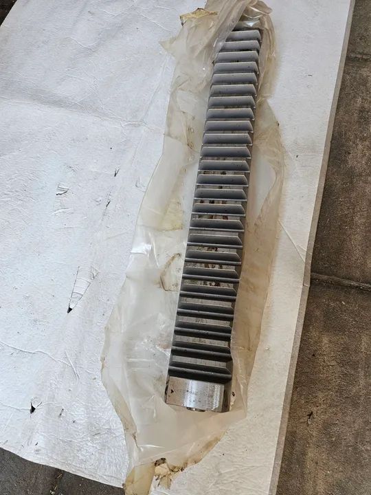 Forwarder John deere cremalheira giro nova original F044503 - Foto 2