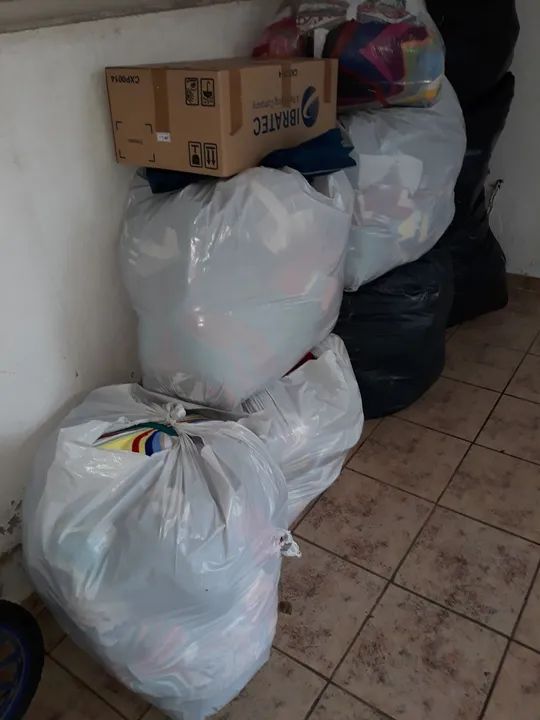 Enchimento a $1,00 real o kg.  - Foto 5