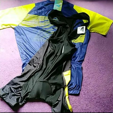 conjunto de roupa de ciclista