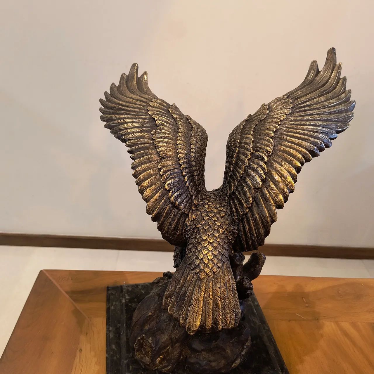 Águia Grande 37 Cm em Bronze maciço Prosperidade Poder Força - Foto 4