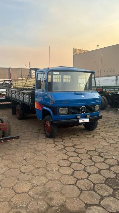 MB 608 D 1985/1985 Carroceria