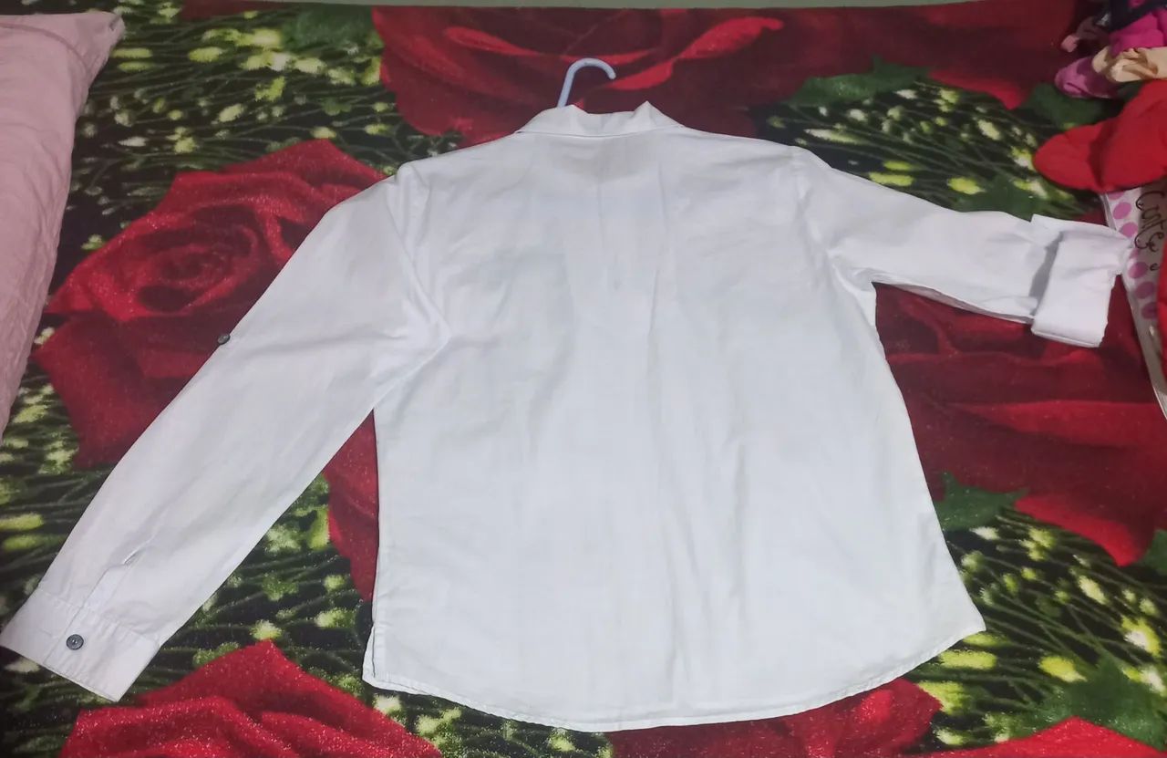 Camisa cor branca, manga longa - Infantil<br> - Foto 4