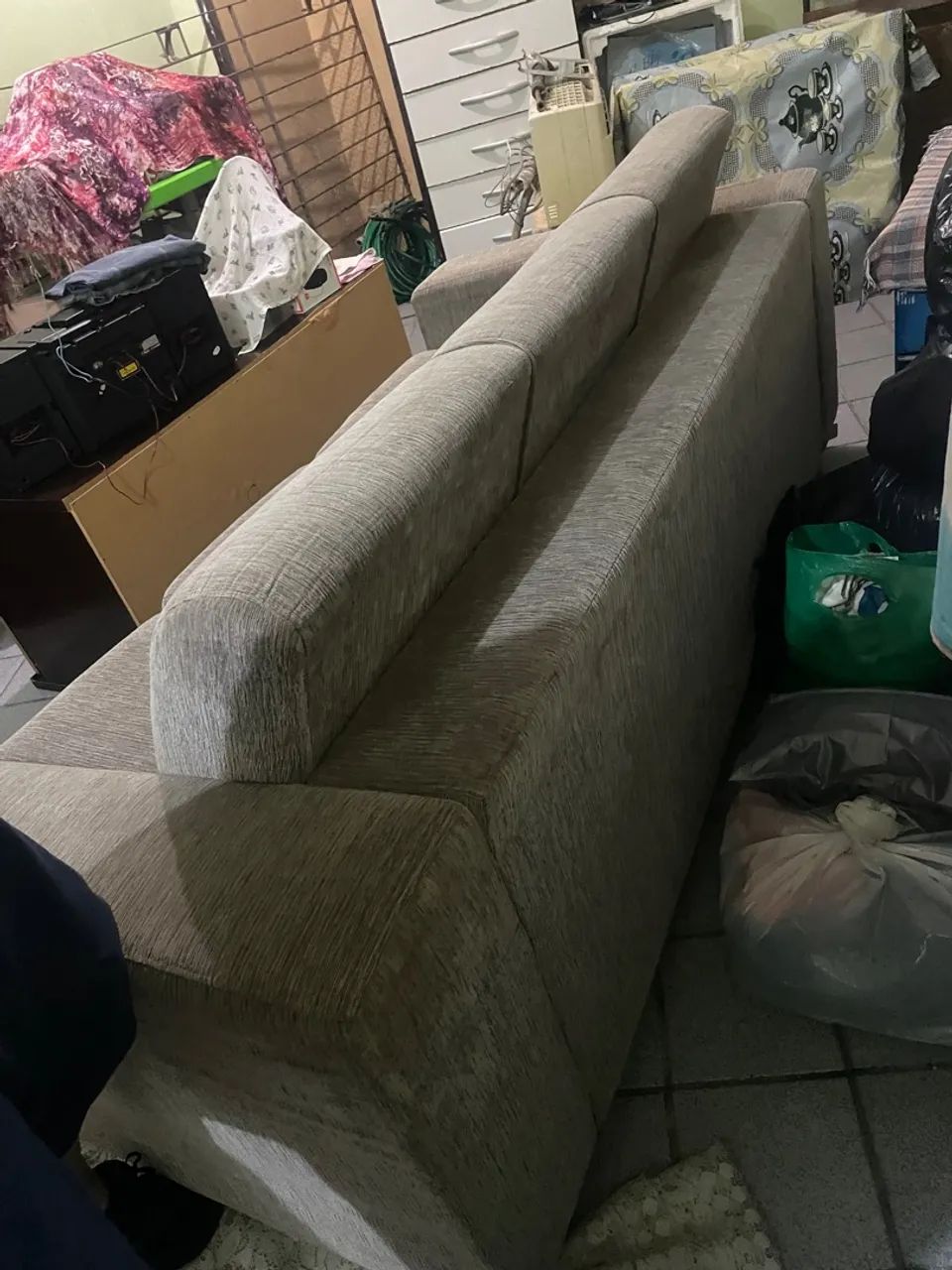 Sofá Cinza Moderno e Confortável - Foto 2