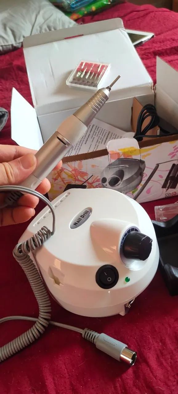 Lixadeira porquinho manicure com pedal e brocas