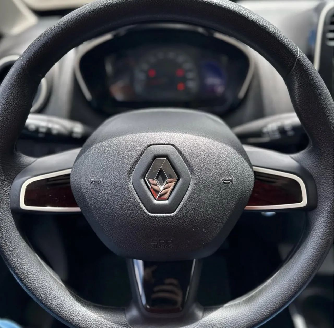 Kwid 2020 - Foto 2