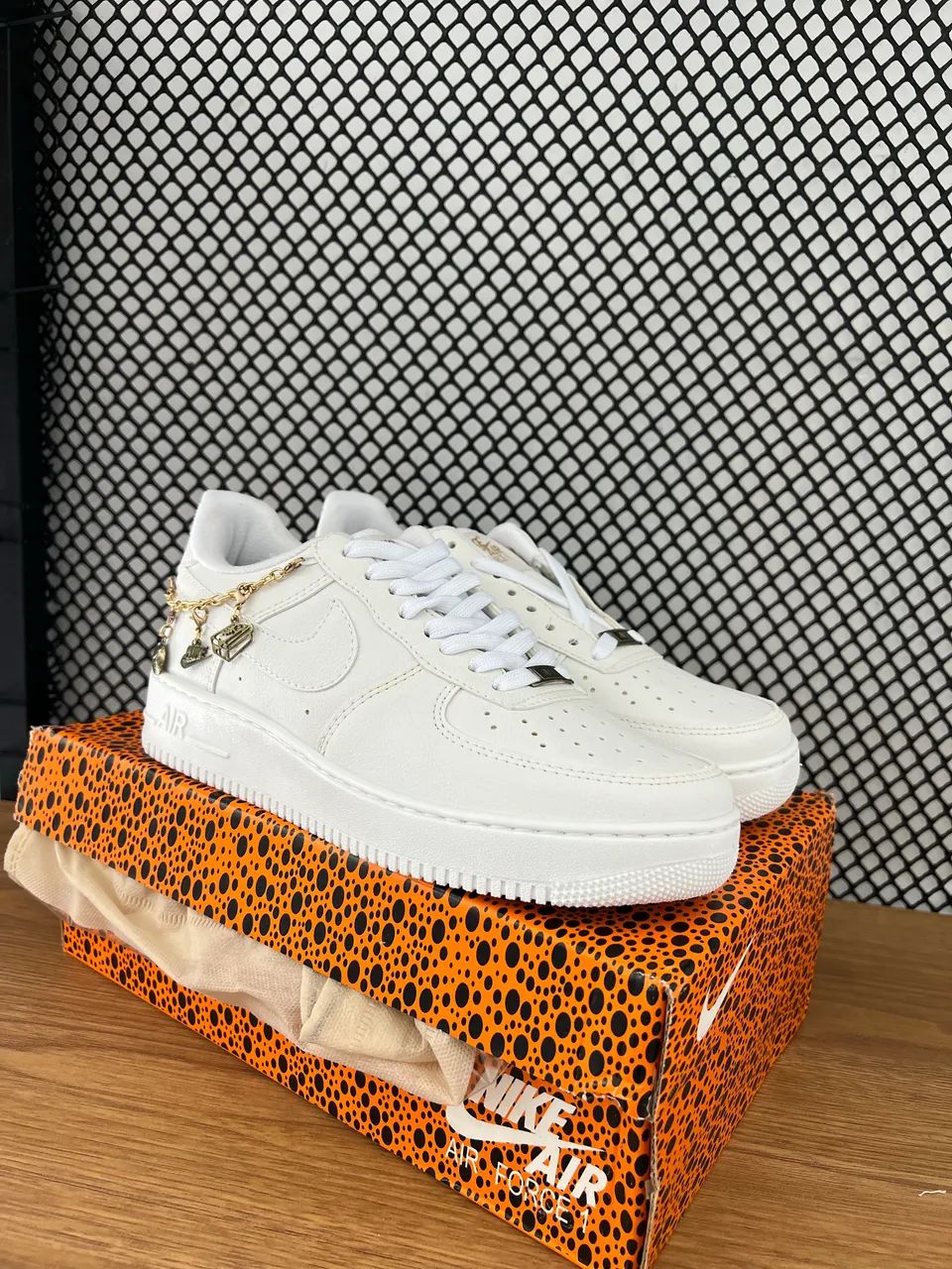 Tênis Air Force 1 Low Promoção de Natal Branco  - Foto 3