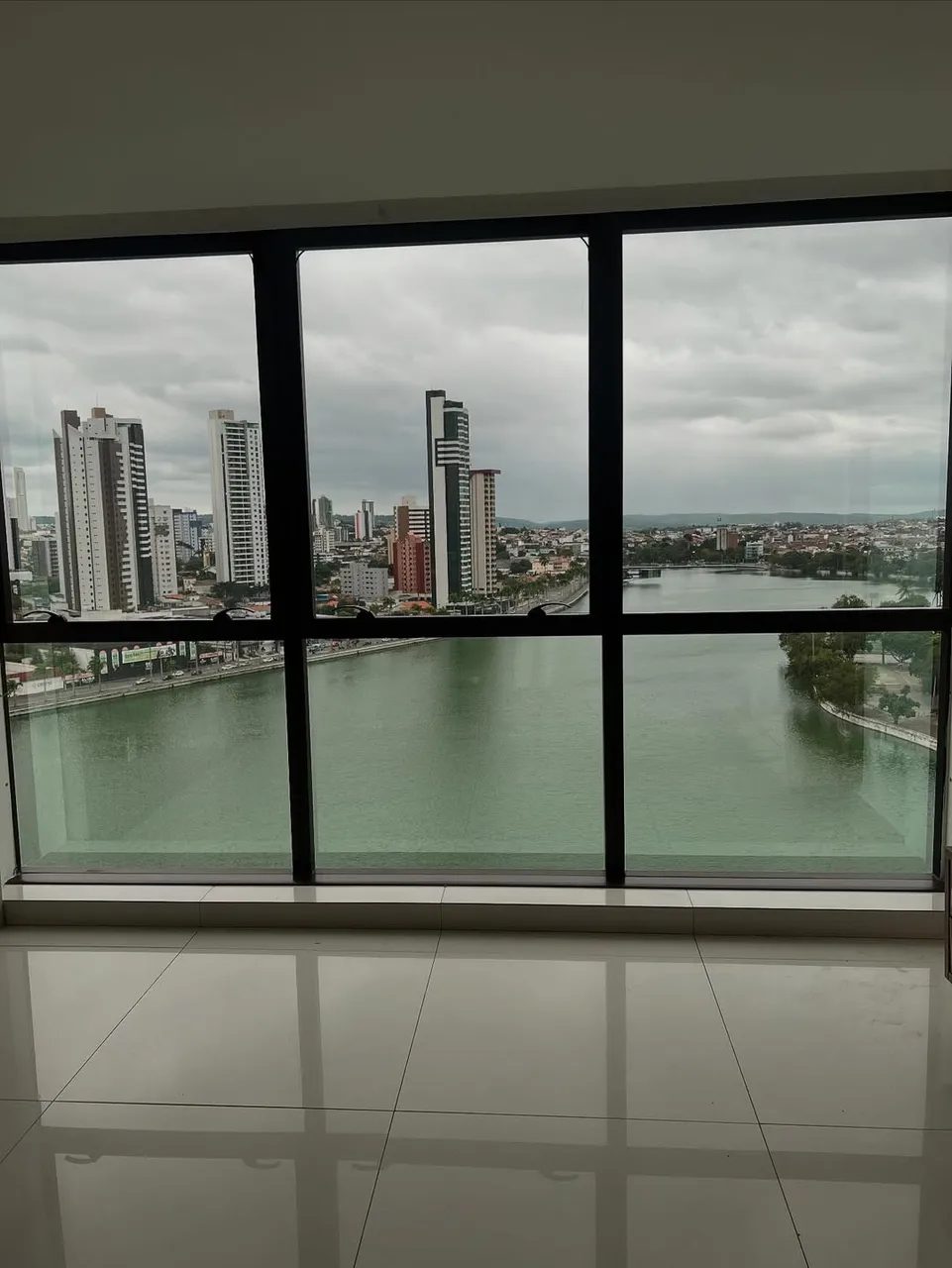 Imóvel para venda tem 155 metros quadrados com 3 quartos em Centro - Campina Grande - PB -
