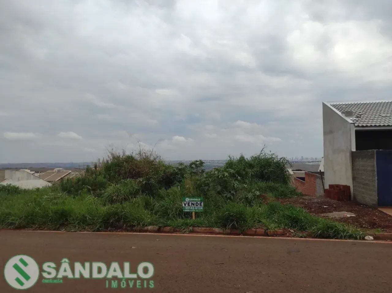Terreno à venda por R$ 140000.00, 301.00 m2 - PARQUE DA GAVEA - SARANDI/PR - Foto 2
