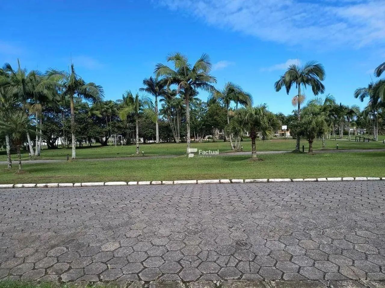 Terreno à venda, 1000 m² por R$ 1.200.000,00 - Acapulco - Guarujá/SP - Foto 4