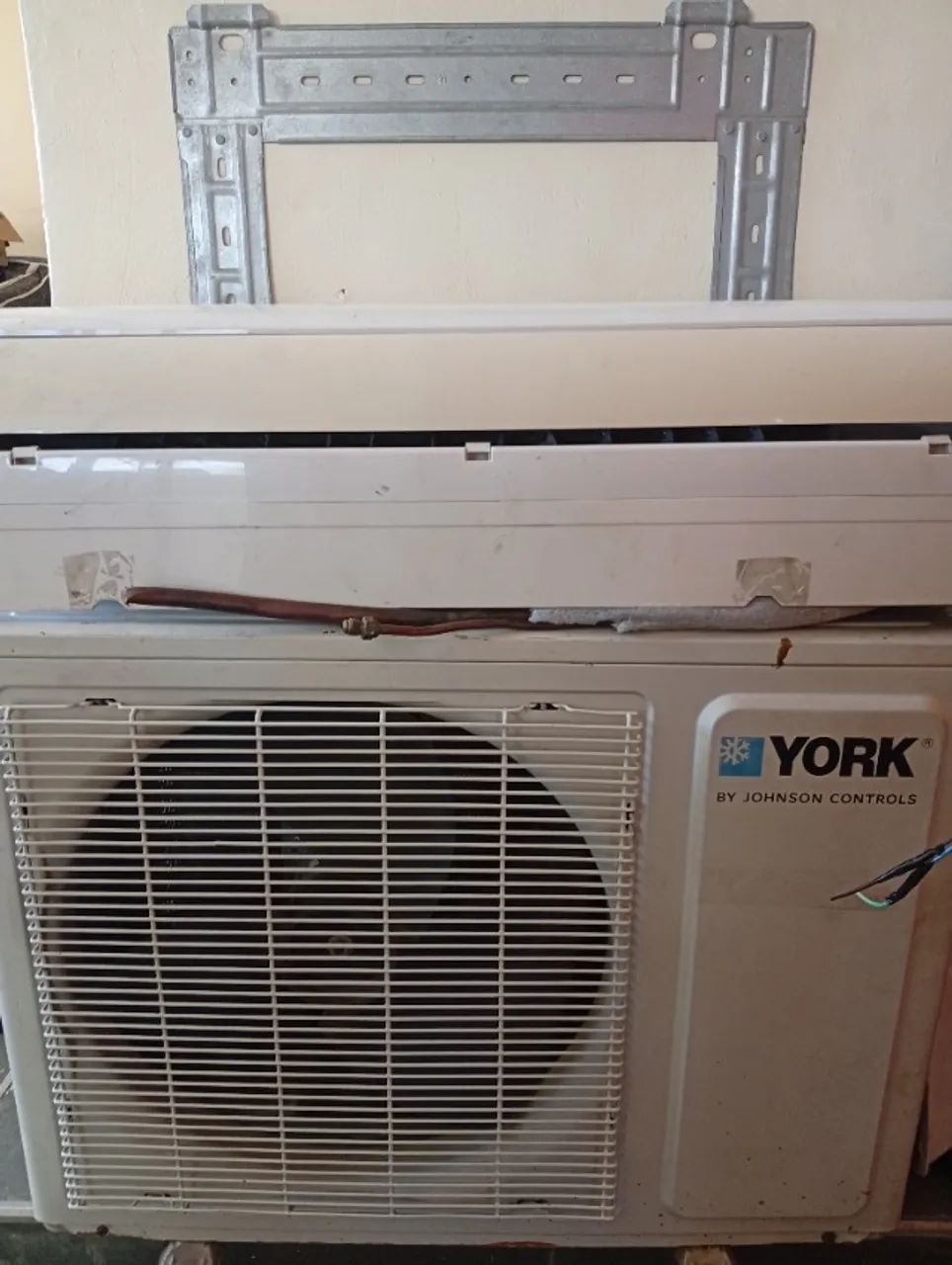 Ar condicionado Splint 12 mil BTUS 