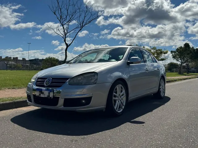 Volkswagen Jetta 2.5 20V 5 cilindros - 2009 (Pacote Premium)