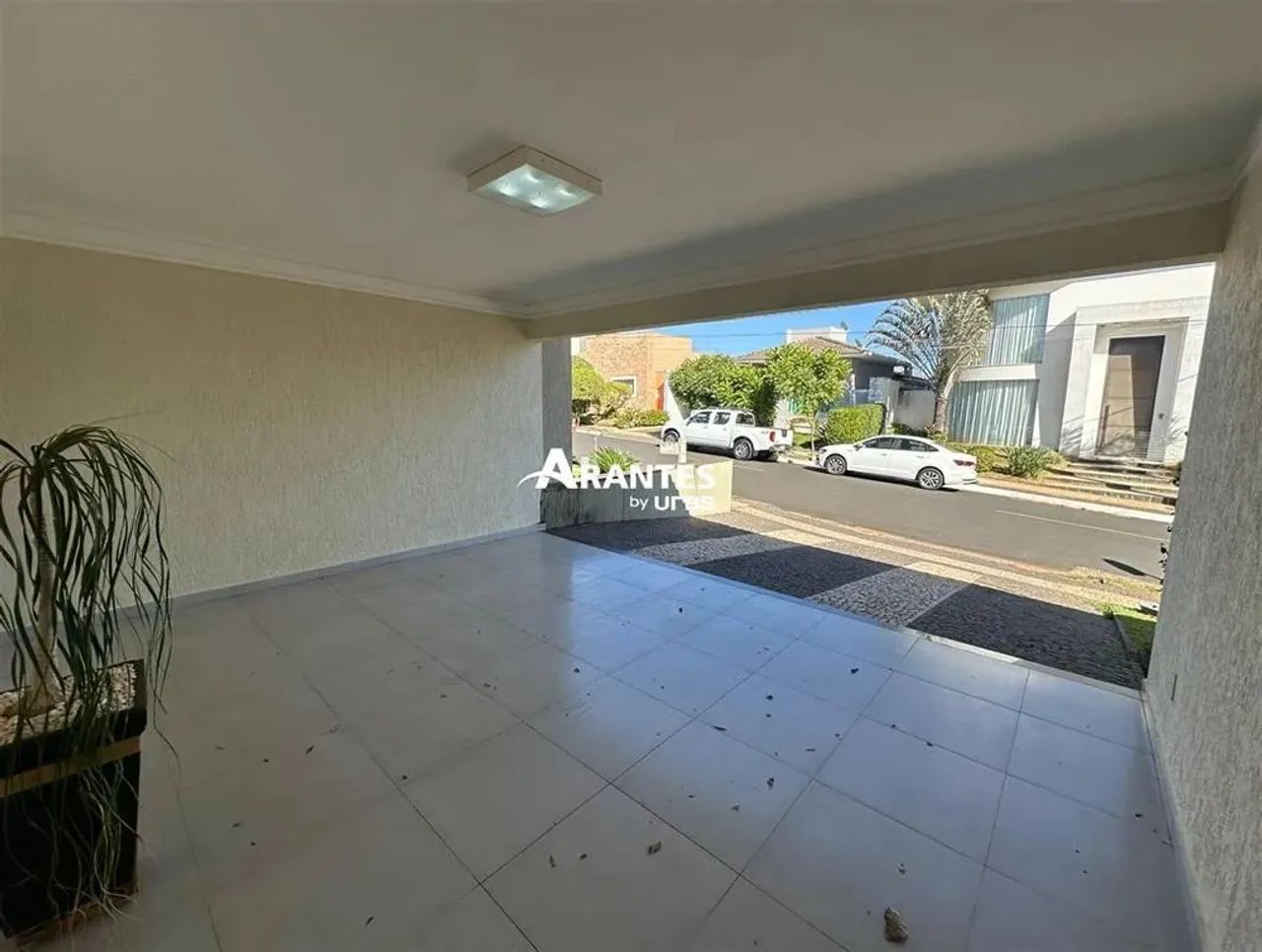 Casa em Condomínio com 199,37m² 3 quartos à venda no Royal Park