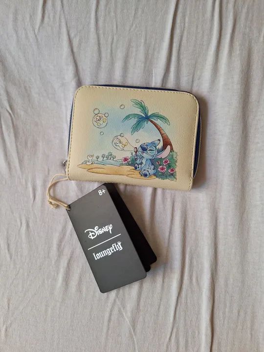 Carteira Stich loungefly Disney