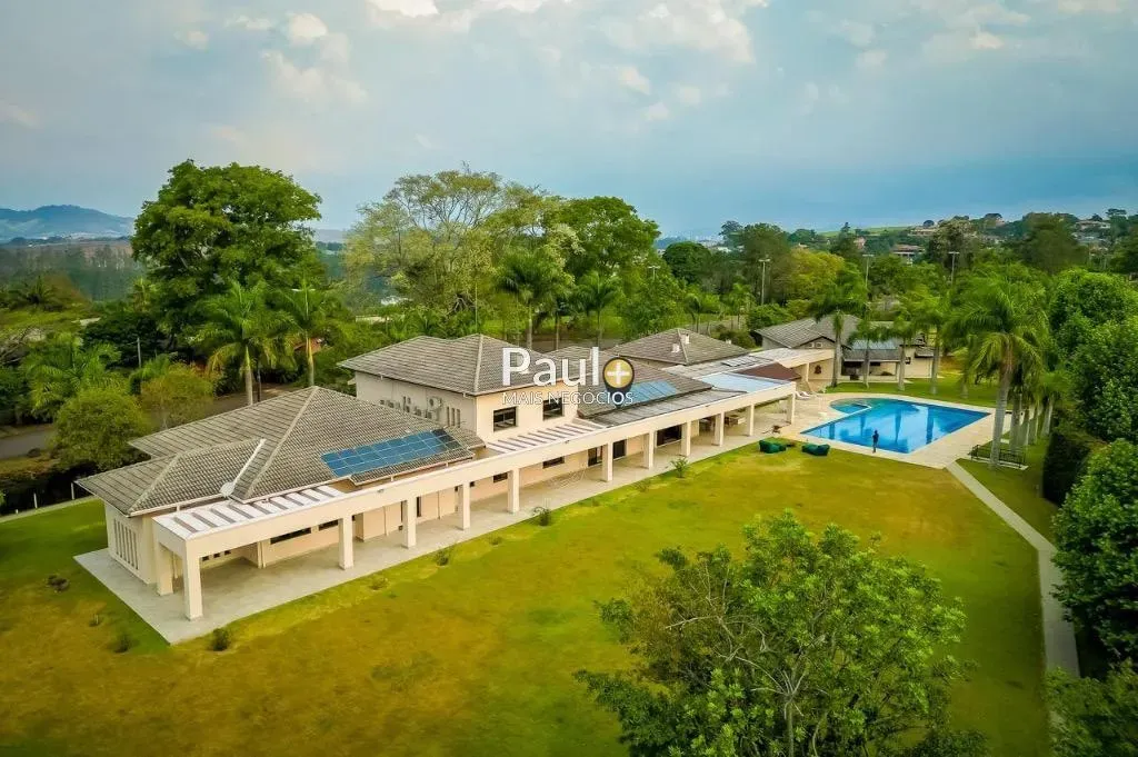 Sobrado à venda em Bragança Paulista, Condomínio Jardim das Palmeiras, com 8 quartos, com