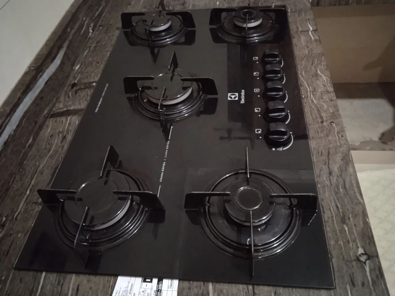 Fogão Cooktop e ok etroluz 127 vidro temperado preto - Foto 4