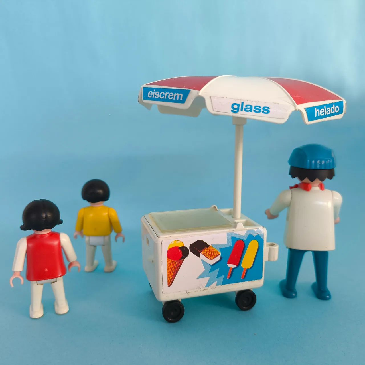 Playmobil Sorveteiro anos 80 - Foto 2