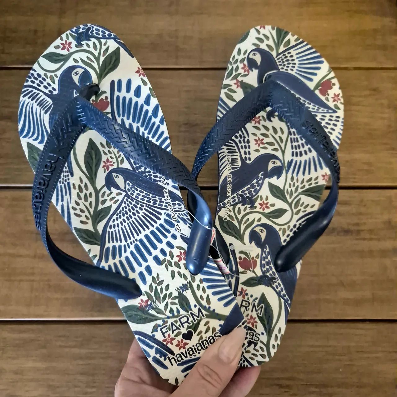 Chinelo Havaianas Farm- 37/38 - Foto 2