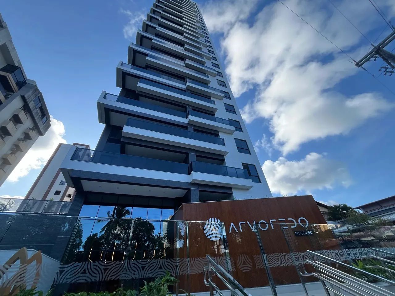 apartamento em Miramar com 3 suites