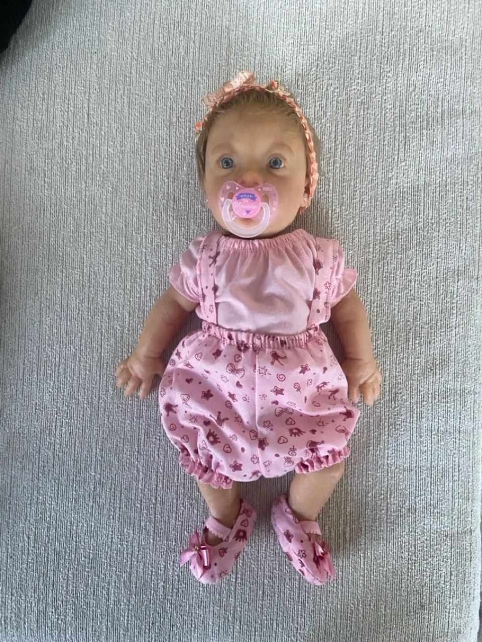 Boneca reborn silicone sólido  - Foto 4