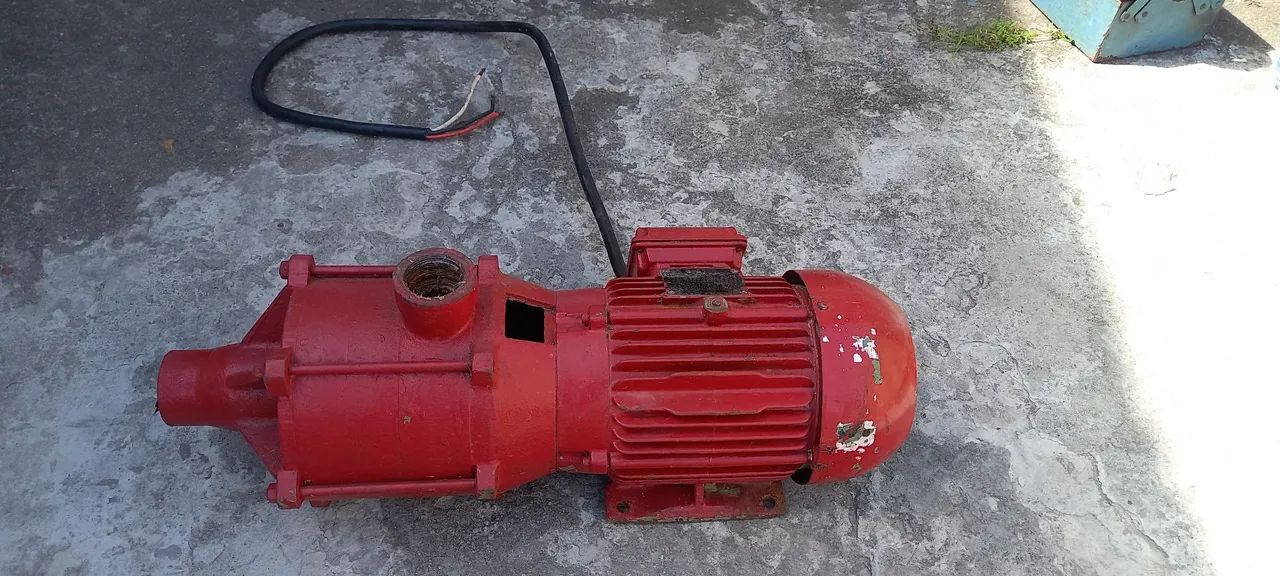  Bomba D'água multiestagio 5cv