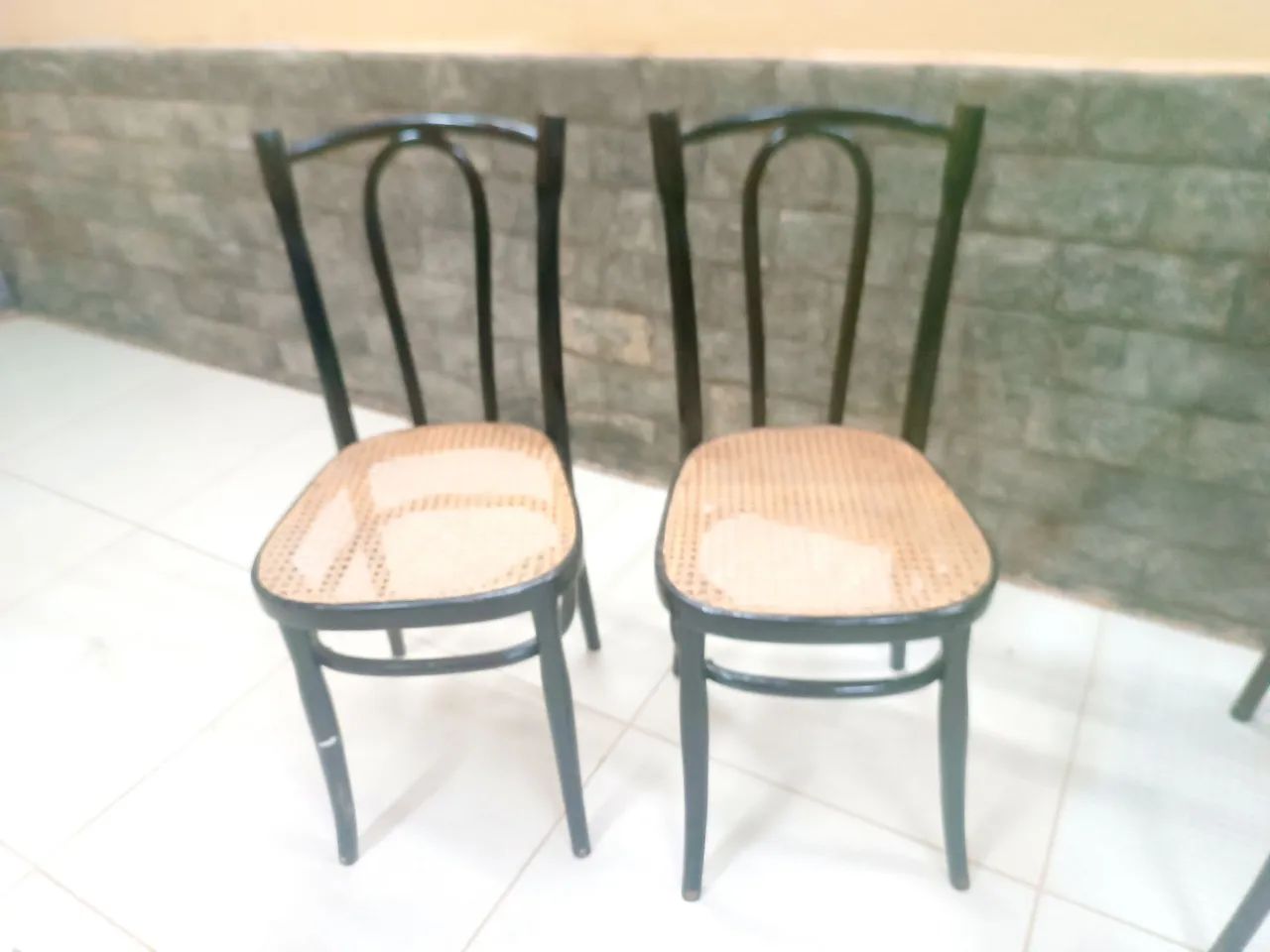 Par de cadeiras Thonet em palinha em perfeito estado 