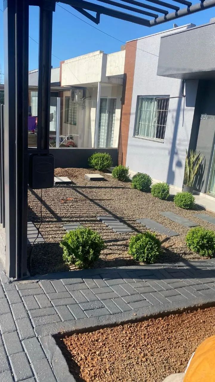 Implantação grama sintética 