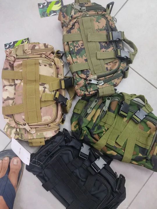 Mochila Tática - Pochete, Transversal e Mão - Foto 2