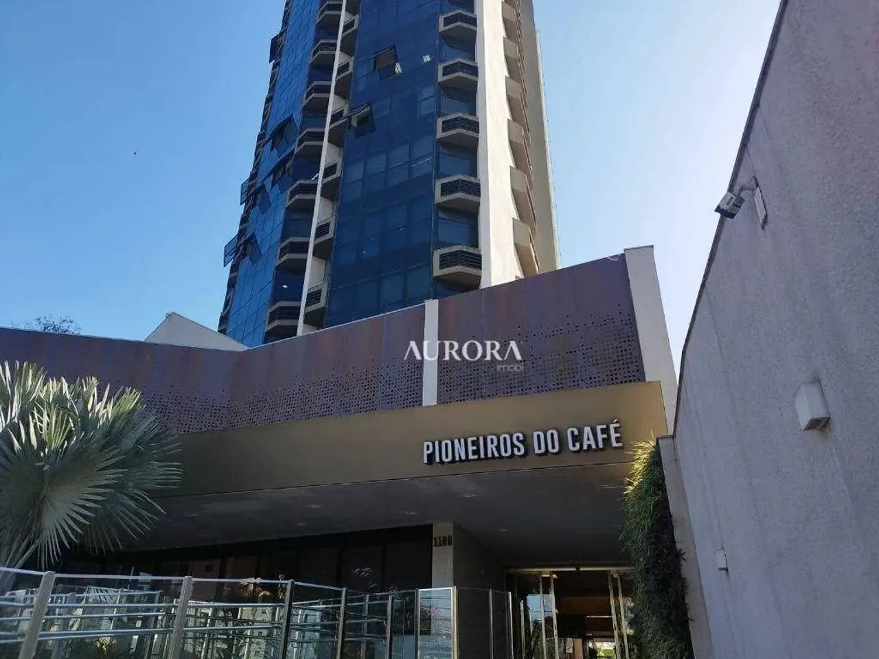 Sala à venda, 114 m² por R$ 750.000,00 - Centro - Londrina/PR