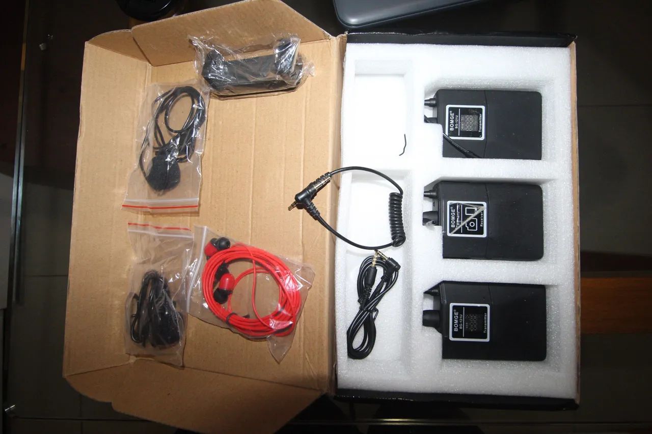 TRANSMISSOR SEM FIO MICROFONE LAPELA PROFISSIONAL BOMGE - Foto 4