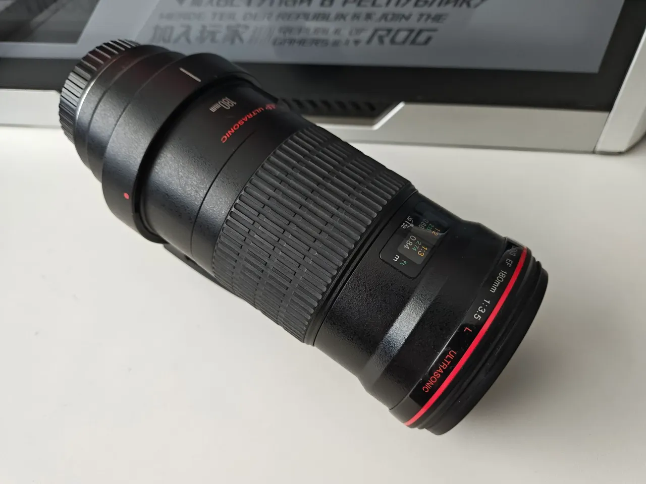 Canon EF 180mm f3.5 L Macro usm