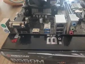 Kit I3 8100 8GB ram