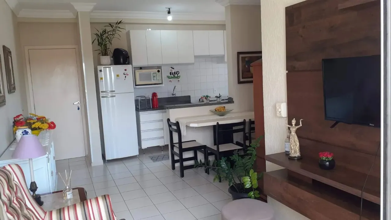 Apartamento com 3 quartos e 1 suíte à venda em Londrina