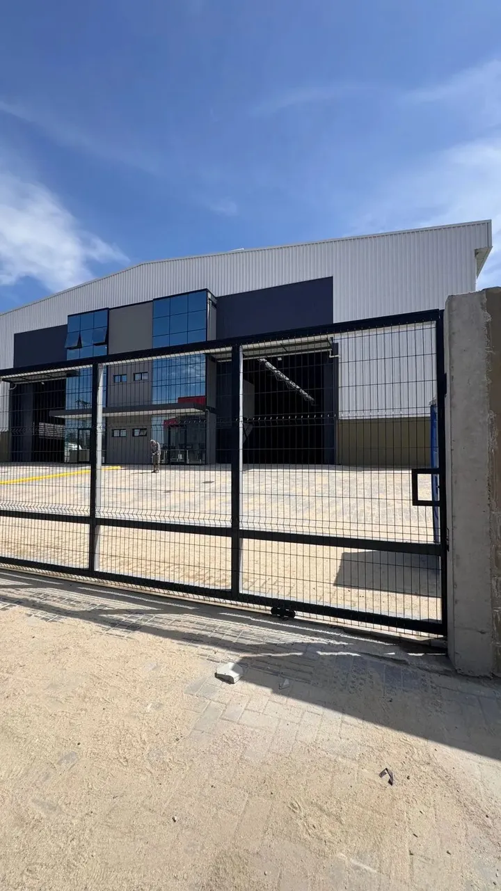 Imóvel para aluguel possui 2222 metros quadrados em Jardim Eldorado - Palhoça - SC