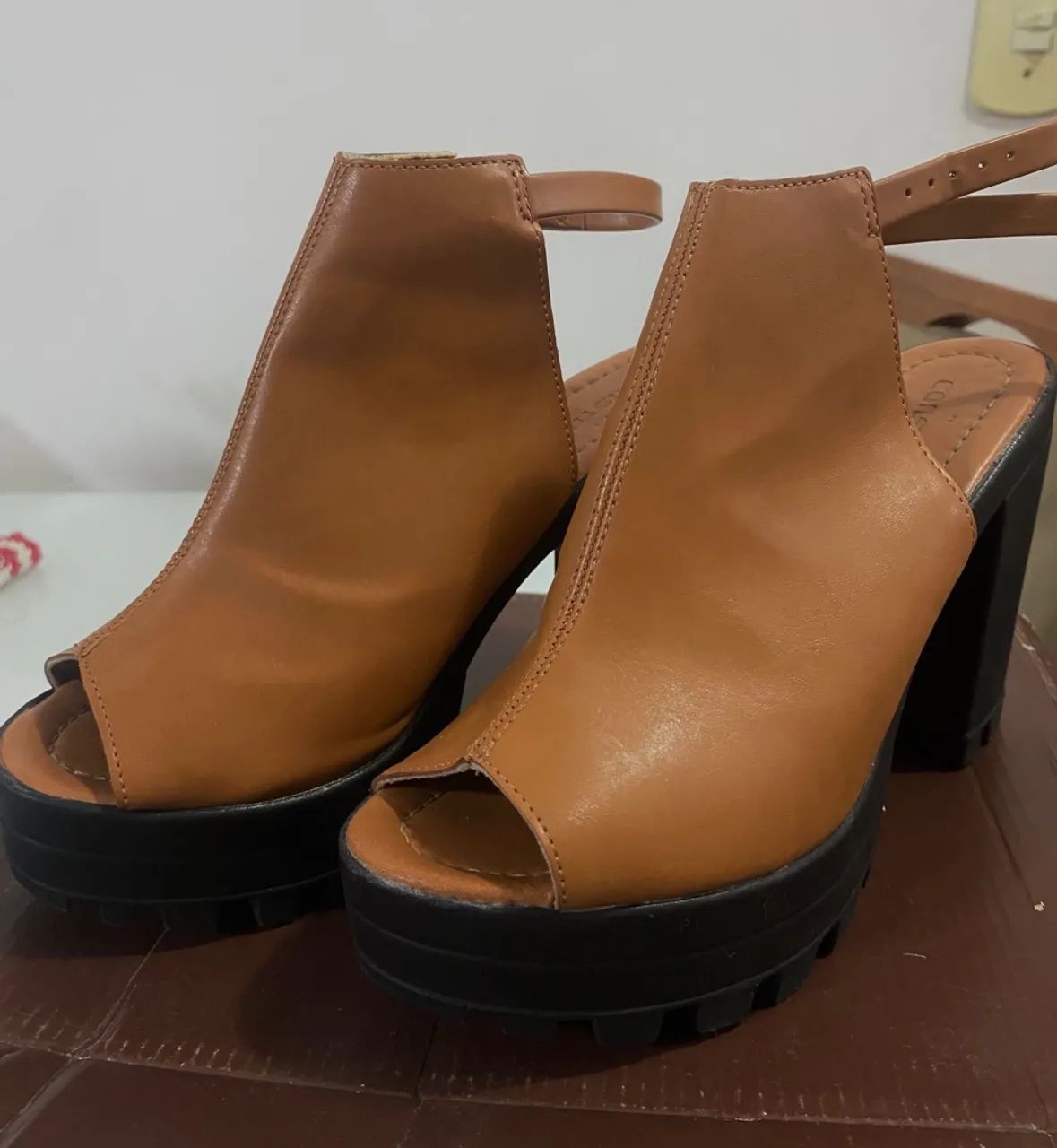 Ankle boot Constance número 35 - Foto 2