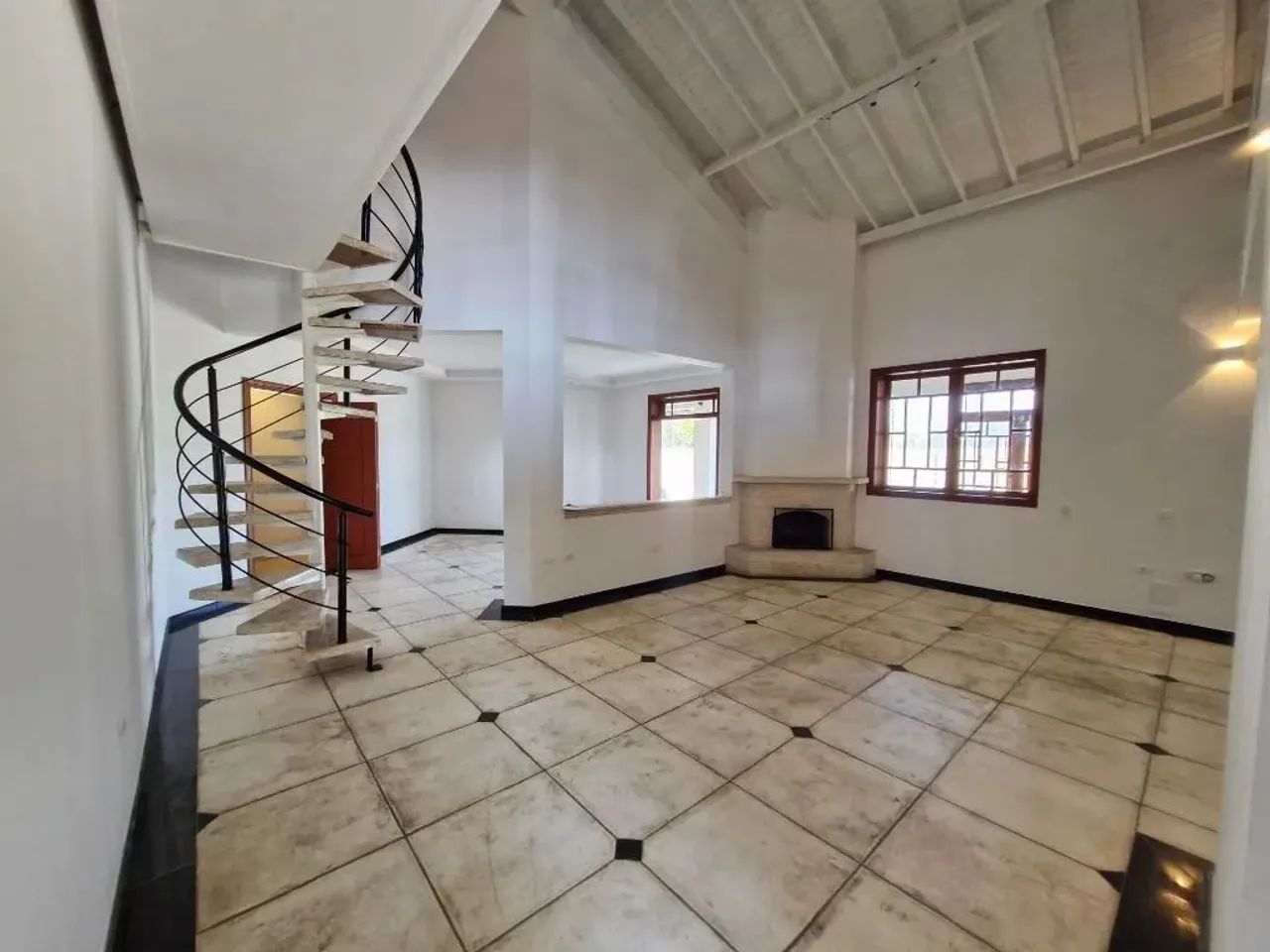 CASA 3 SUÍTES + APARTAMENTO + CASEIRO. - Foto 3