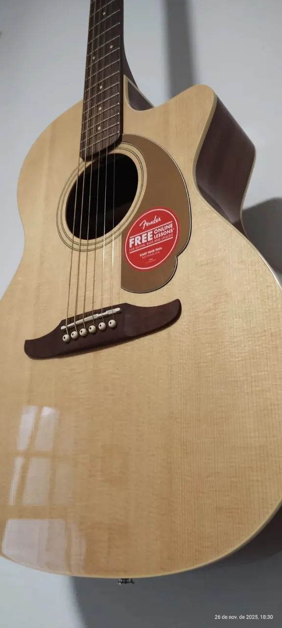 Fender Newporter Player SB WN 美品 Violão Eletroacústico Aço Newporter Player Sunburst - Fender