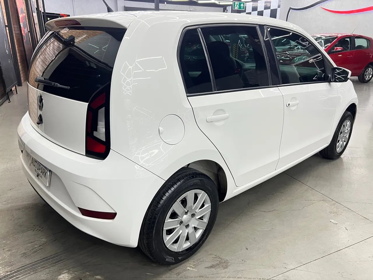 VOLKSWAGEN UP TAKE MCV 2018 - Foto 4